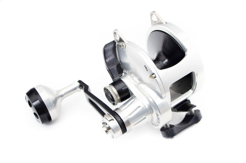 Accurate Boss Valiant Two Speed Lever Drag Reels